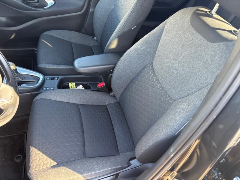 TOYOTA Yaris Cross d’occasion à vendre à CAVAILLON chez VDA (Photo 3)